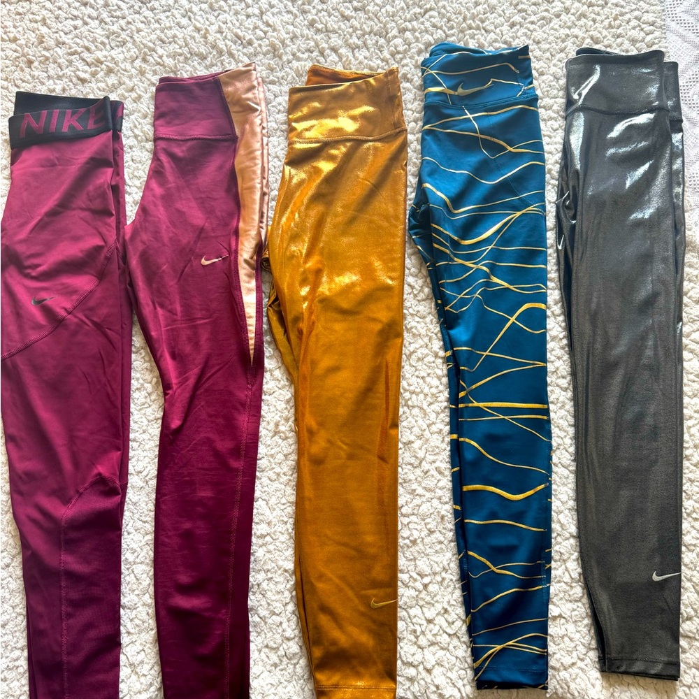 NIKE LEGGINGS BUNDLE NEW WITHOUT TAGS. ALL SIZE SMALL!! 😎😎🥳🥰🥰😍😍🤩🤩🤩